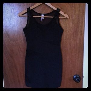 Tank top size small (mesh cut outs)